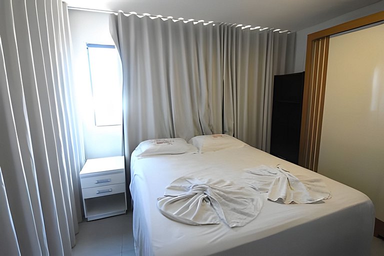 Conforto e Lazer! Cozinha, Varanda e 2 Quartos